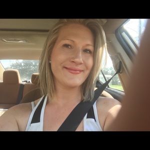 Meet your Posher, Dreama